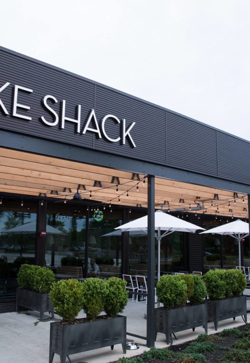 Shake Shack delivered its second quarter earnings report on Thursday. / <a href='https://www.facebook.com/shakeshack/photos/a.501838315181.394648.124653650181/10160493245370182/?type=3&theater'>Shake Shack</a>