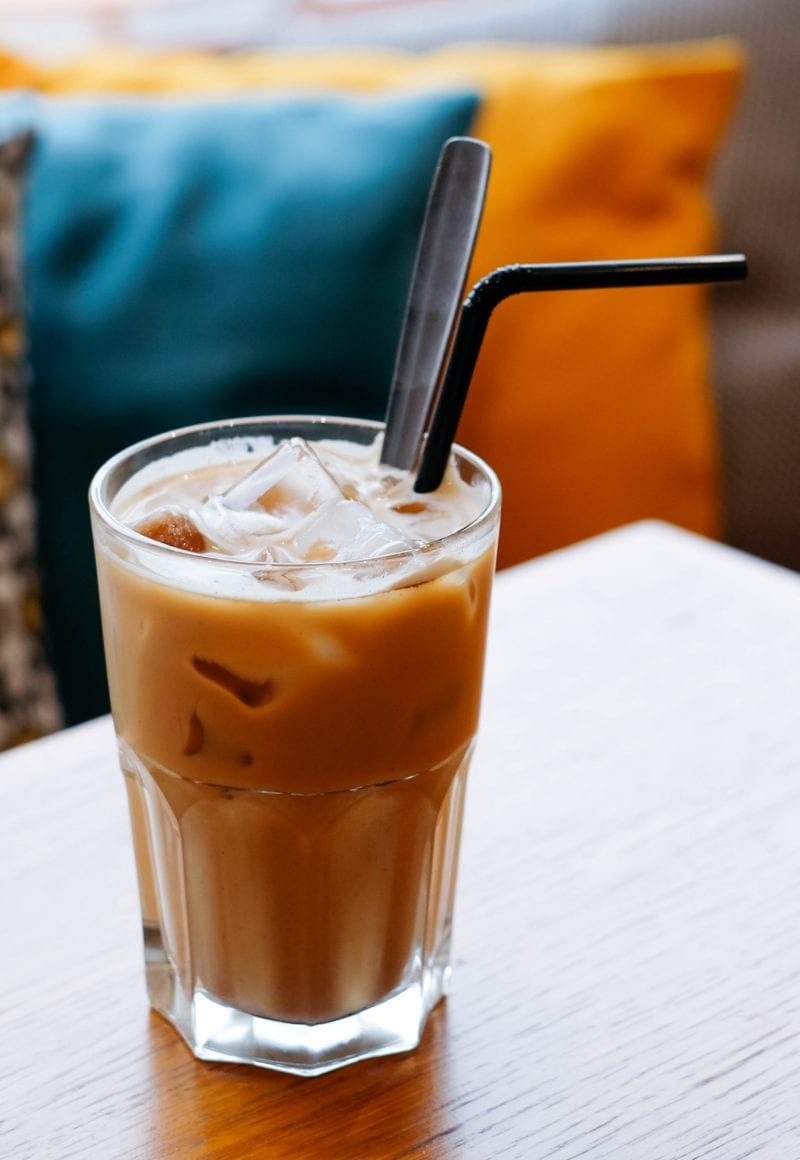 Yelp will ask users to submit information about eco-friendliness, including plastic straws. / <a href='https://unsplash.com/photos/7ZkoxdZLrog'>Unsplash</a>